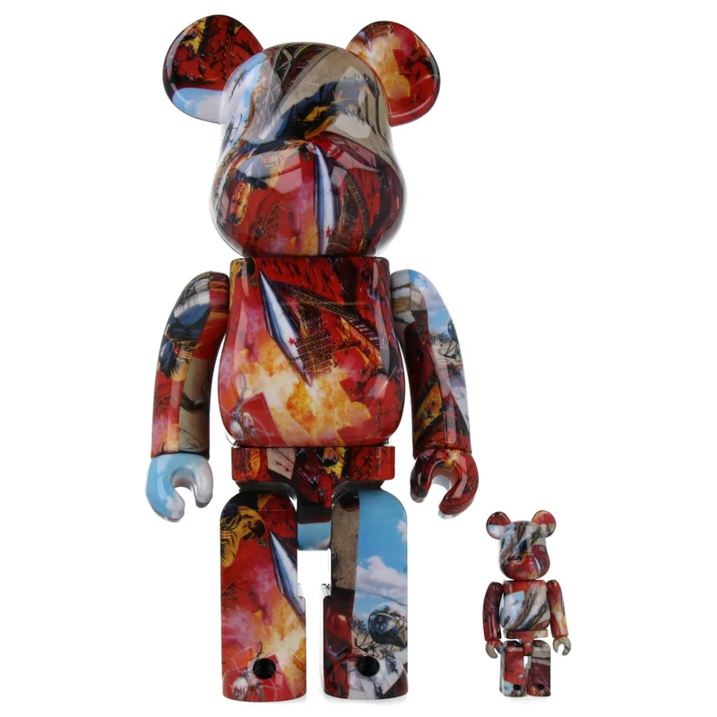 400% + 100% Bearbrick 007 On ne vit que deux fois (James Bond)