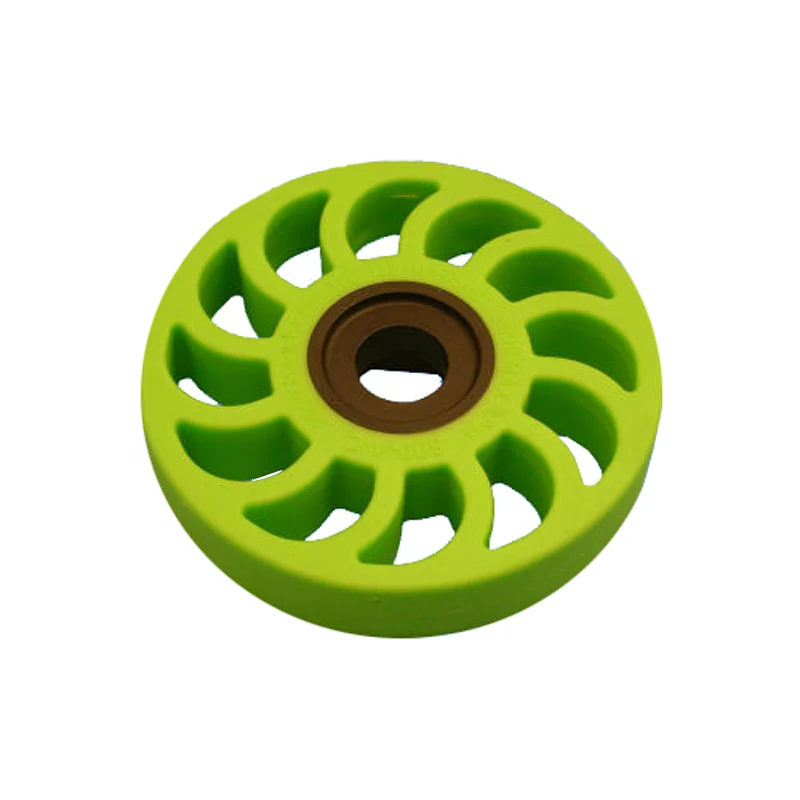 BaneBots Compliant Wheel, 4" x 0.8", T81 Hub Mount, 30A, Black/Green