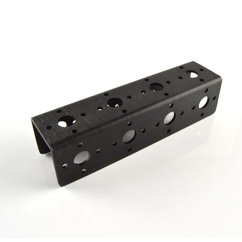 Lynxmotion Black Aluminum Channel - 4" ASB-504