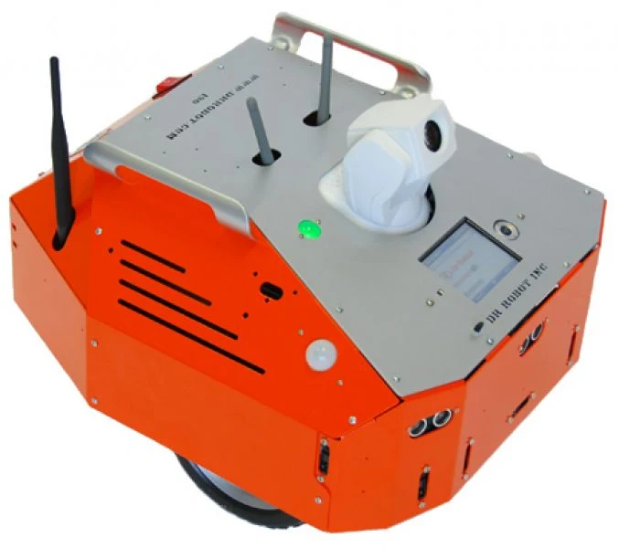 Dr. Robot i90 WiFi Mobile Development Platform (w/ PTZ Camera and SDK)