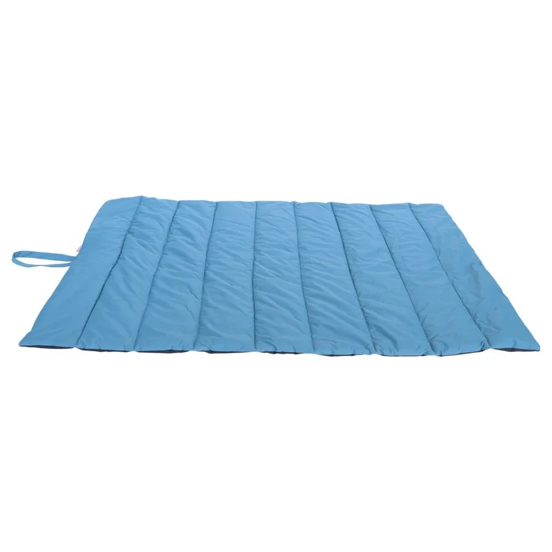 Couverture imperméable pour chien Oscar & Plume : plaid chaud et protecteur pour canapé